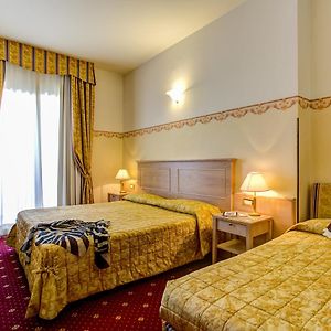 Triple Room Sea View